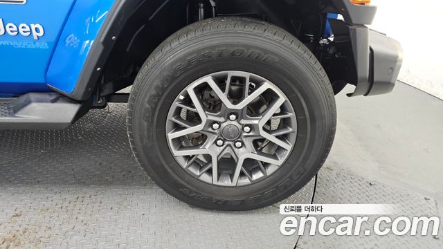 Jeep Wrangler 2022 — photo 5
