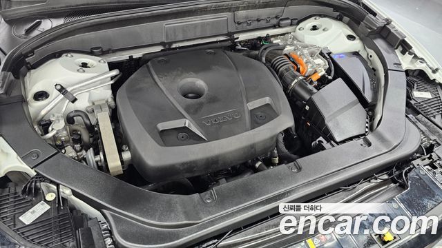 Volvo XC60 2021 — photo 6
