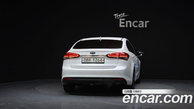 Kia K3 2018 — photo 4