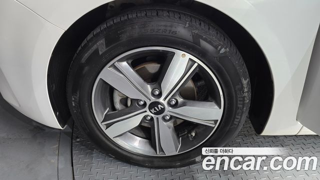 Kia K3 2018 — photo 5