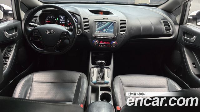 Kia K3 2018 — photo 7