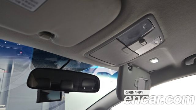 Kia K3 2018 — photo 20
