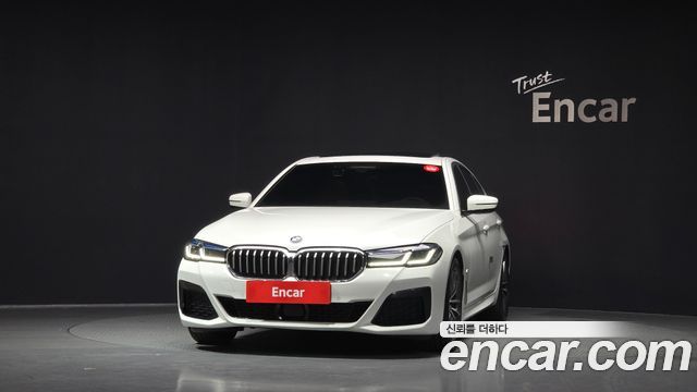 BMW 5-Series 2021 — photo 3