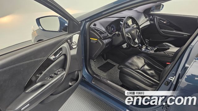 Hyundai Grandeur 2015 — photo 11
