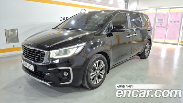 Kia Canival 2019 — photo 2