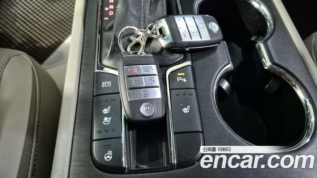 Kia Canival 2019 — photo 14