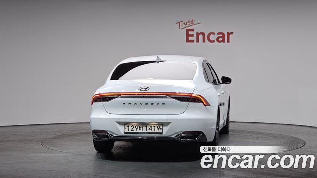 Hyundai Grandeur 2023 — photo 4
