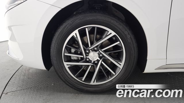 Hyundai Grandeur 2023 — photo 5