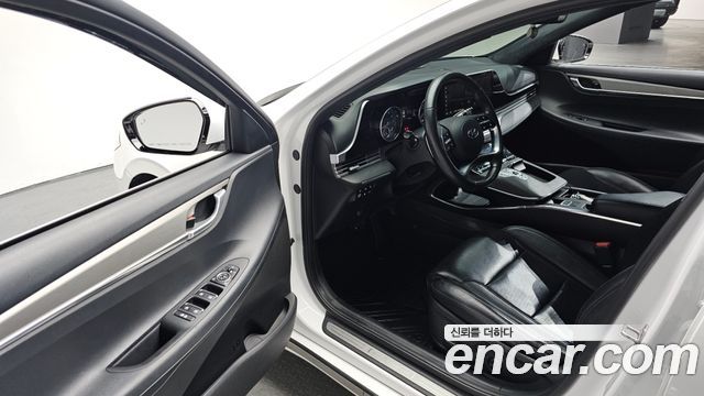 Hyundai Grandeur 2023 — photo 11