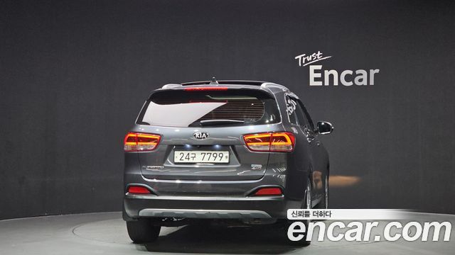 Kia Sorento 2015 — photo 4