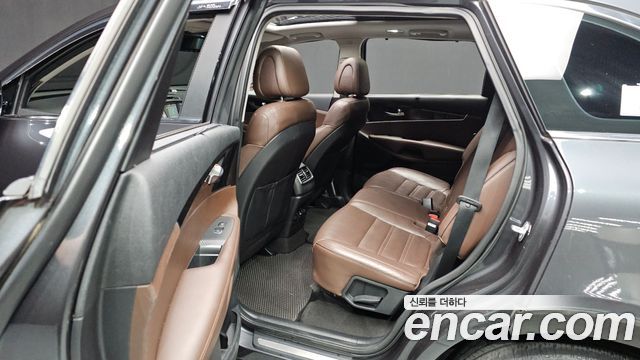 Kia Sorento 2015 — photo 19