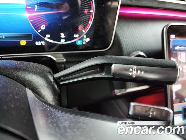 Mercedes-Benz S-Class 2021 — photo 8