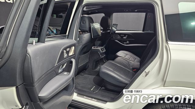 Mercedes-Benz GLS-Class 2022 — photo 12