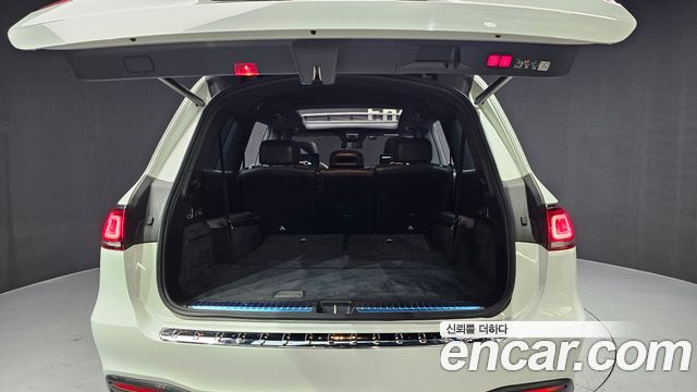 Mercedes-Benz GLS-Class 2022 — photo 20