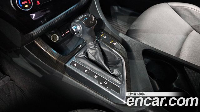 Kia K5 2015 — photo 9