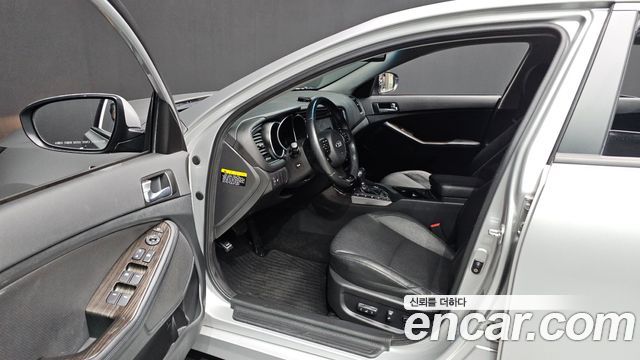 Kia K5 2015 — photo 10