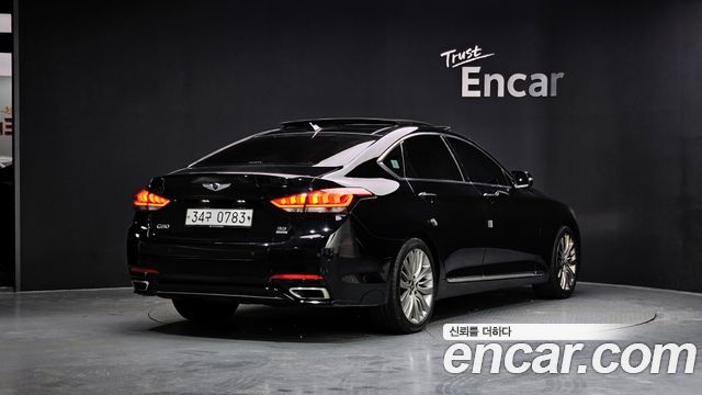 Genesis G80 2017 — photo 2