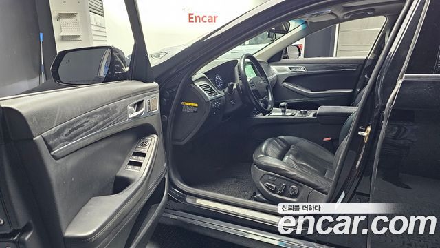 Genesis G80 2017 — photo 10