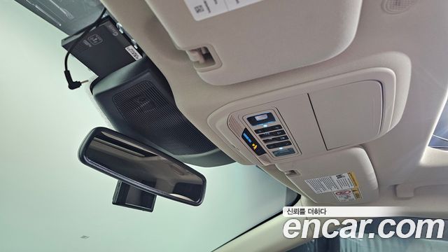 Ford Explorer 2022 — photo 14