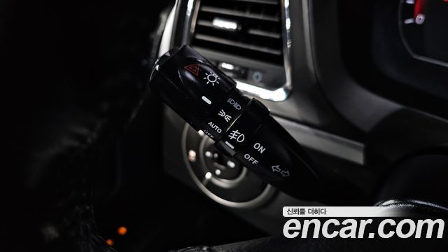 KG Mobility KORANDO 2017 — photo 19