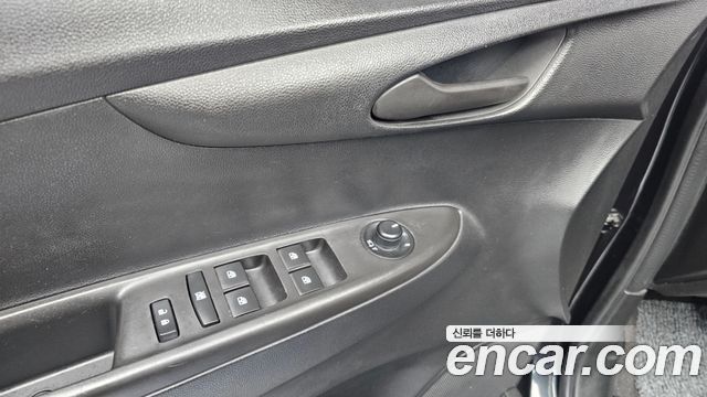 Chevrolet Korea Spark 2016 — photo 17
