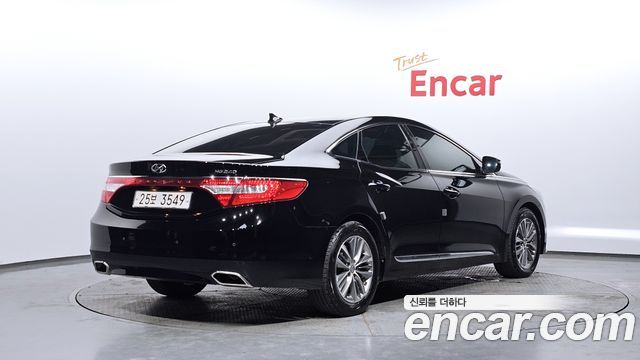 Hyundai Grandeur 2015 — photo 2