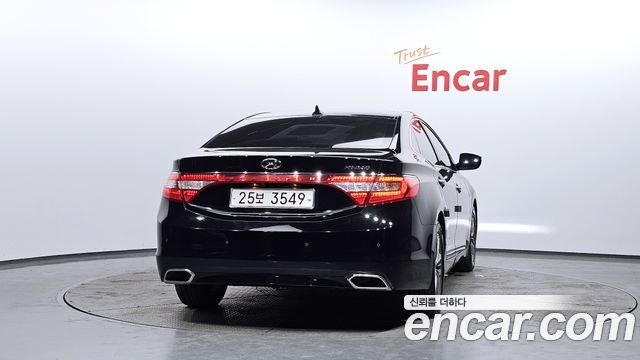 Hyundai Grandeur 2015 — photo 4