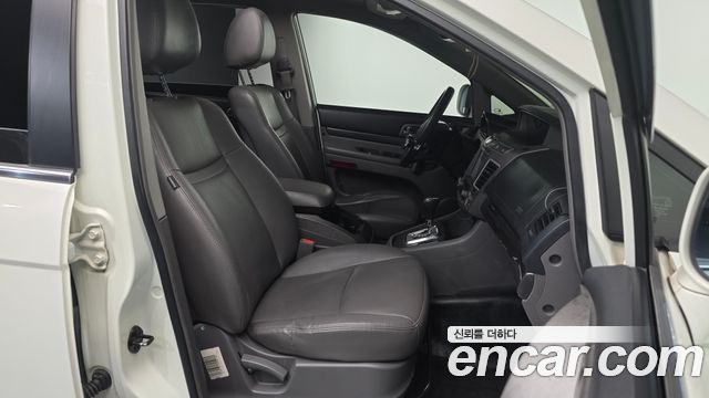 KG Mobility KORANDO 2015 — photo 10