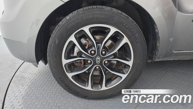 Kia Soul 2010 — photo 5