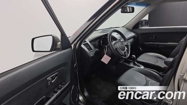 Kia Soul 2010 — photo 12