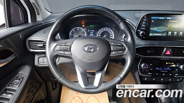 Hyundai Santafe 2019 — photo 15