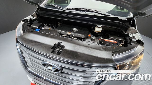 Hyundai Starex 2019 — photo 6
