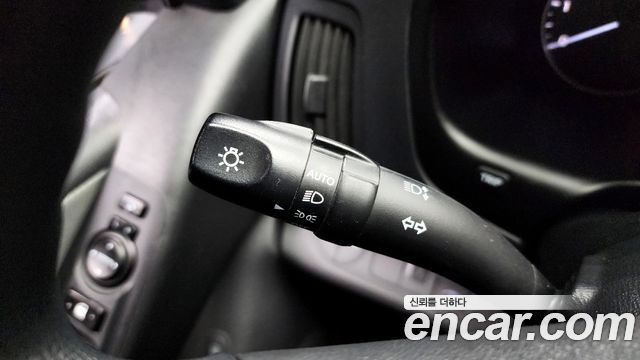 Hyundai Starex 2019 — photo 13