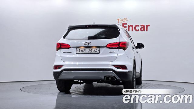 Hyundai Santafe 2016 — photo 4