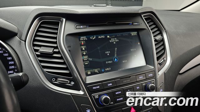 Hyundai Santafe 2016 — photo 14