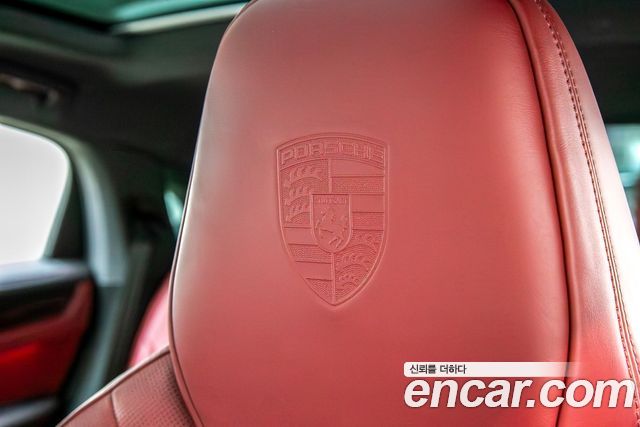 Porsche Cayenne 2021 — photo 18
