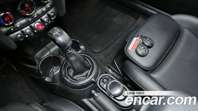 Mini Cooper 2014 — photo 9