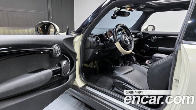 Mini Cooper 2014 — photo 11