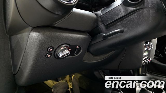 Mini Cooper 2014 — photo 17