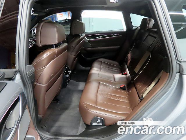 BMW Gran Turismo 2023 — photo 16