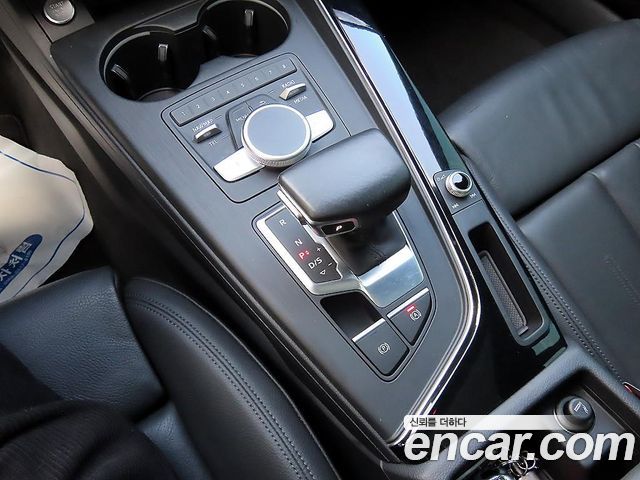 Audi A5 2019 — photo 11