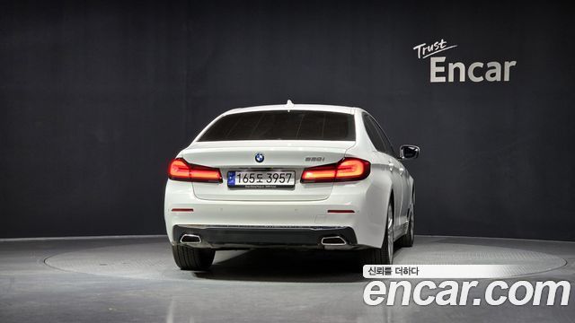 BMW 5-Series 2023 — photo 4