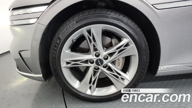 Genesis G90 2023 — photo 5