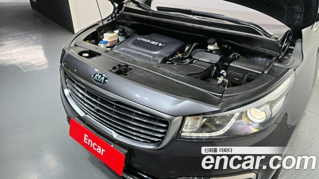 Kia Canival 2016 — photo 6
