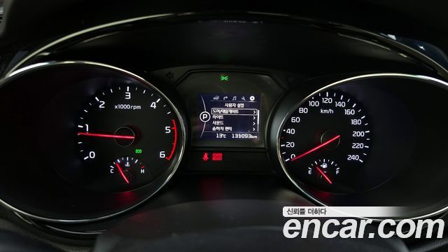 Kia Canival 2016 — photo 8
