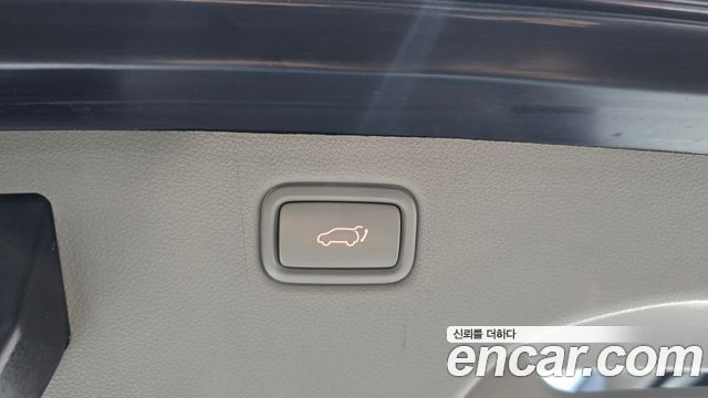 Kia Canival 2016 — photo 18