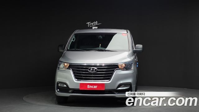 Hyundai Starex 2018 — photo 3