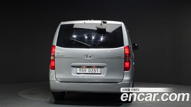 Hyundai Starex 2018 — photo 4
