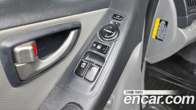 Hyundai Starex 2018 — photo 12