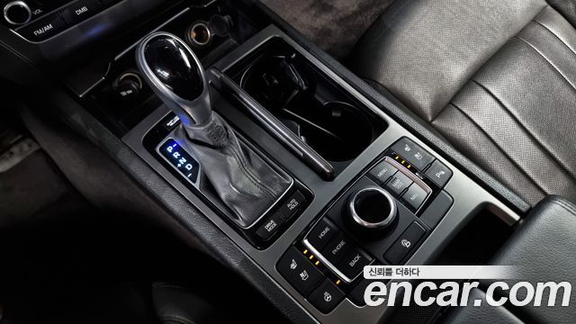 Hyundai Genesis 2015 — photo 9